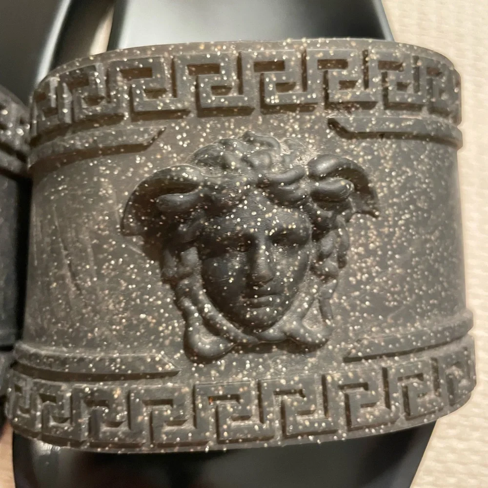 VERSACE Palazzo Mens Pool Slippers Medusa Geek Key Size 44